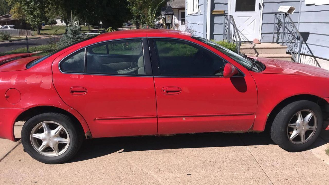 2000 Oldsmobile Alero GL | Sioux Falls, SD, Red & Orange, Front Wheel