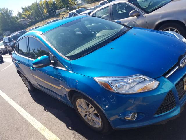 2012 Ford Focus, Blue Candy Metallic (Blue), Front Wheel