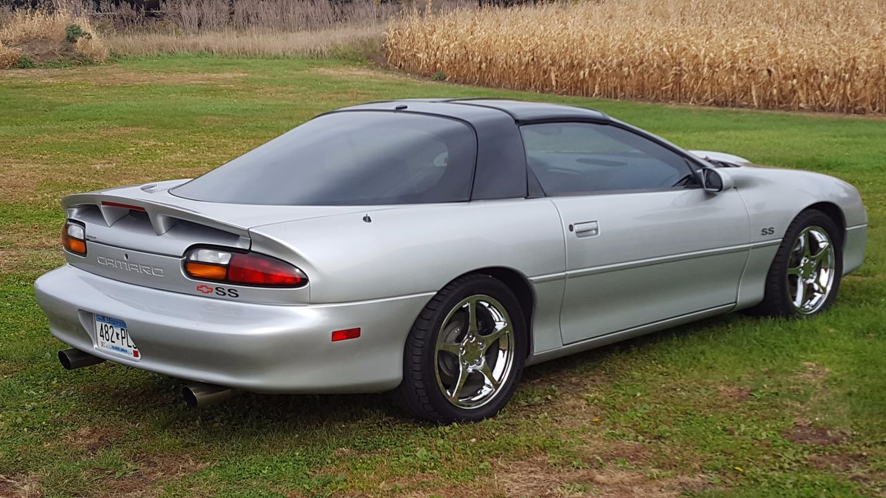 2000 Chevrolet Camaro Z28 SS | Worthington, MN, Sebring Silver Metallic (Silver), Rear Wheel