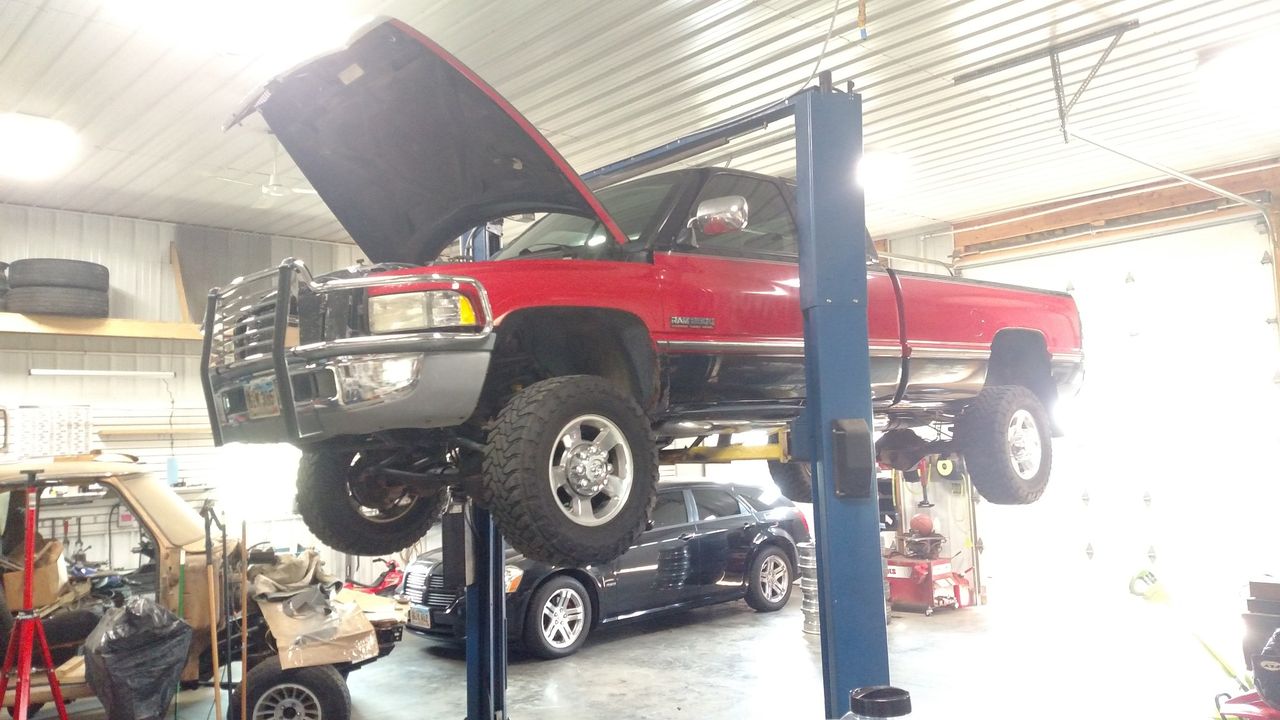 1996 Dodge RAM 250 Slt | Parker, SD, Black, 4 Wheel