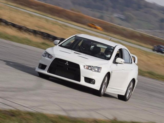 2015 Mitsubishi Lancer Evolution GSR, Wicked White Metallic (White), All Wheel