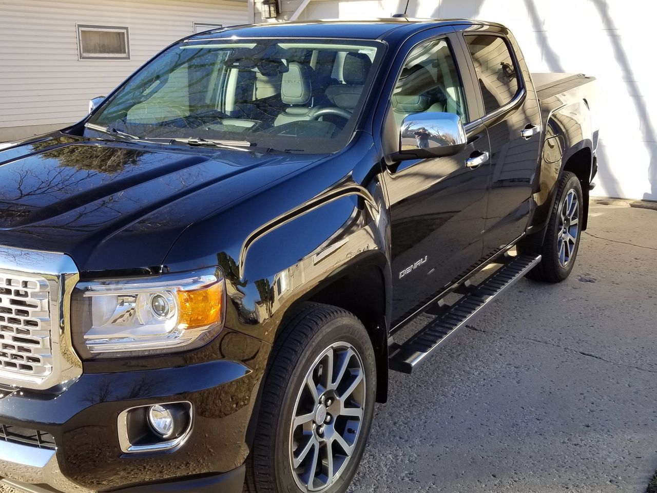 2017 GMC Canyon Denali | Worthington, MN, Onyx Black (Black), 4x4