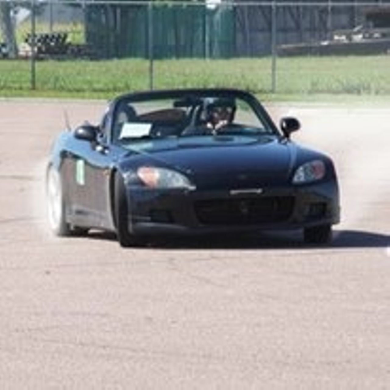 2001 Honda S2000 Base | Sioux Falls, SD, Berlina Black (Black), Rear Wheel