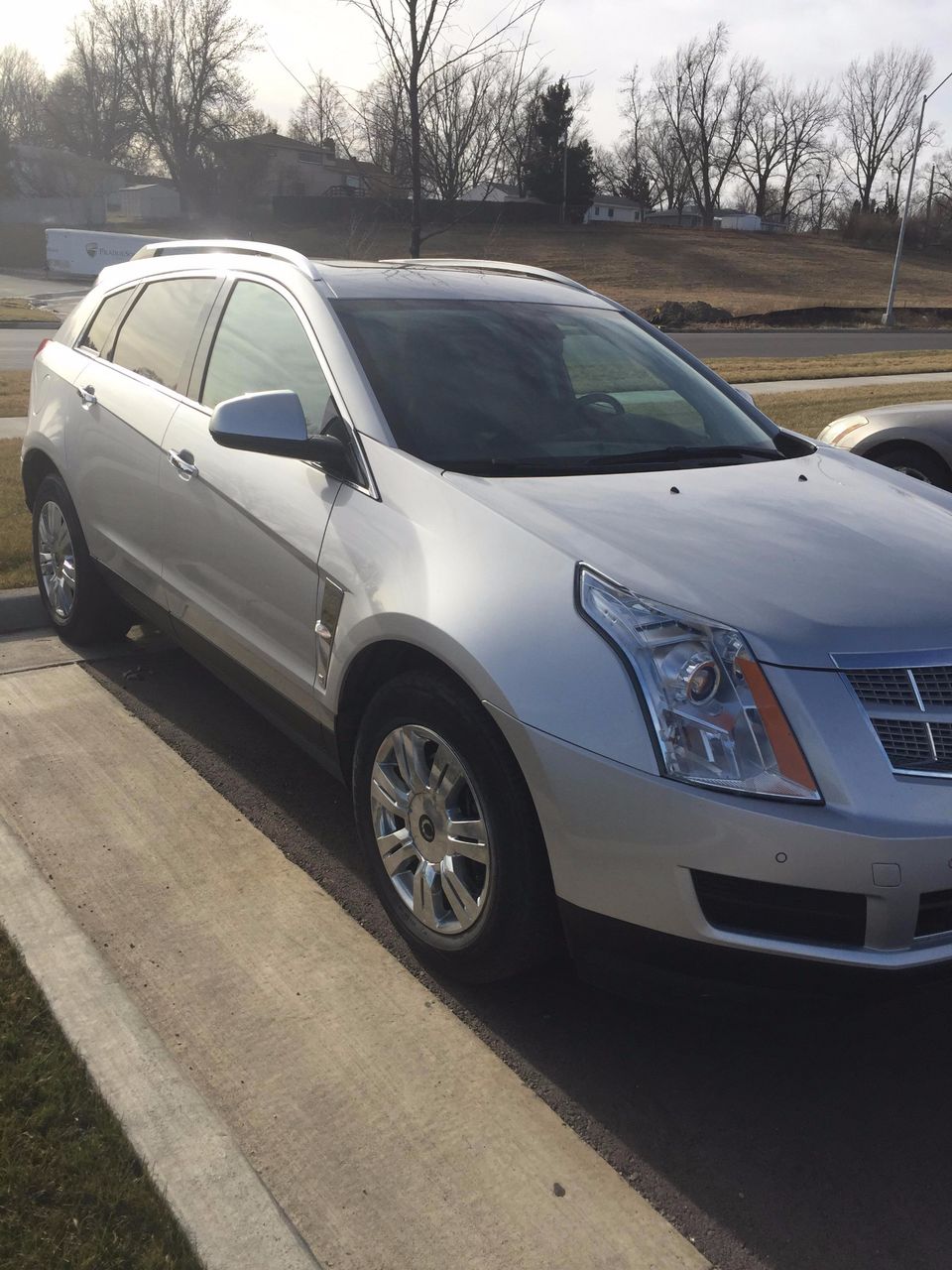 2011 Cadillac SRX Luxury Collection | Sioux Falls, SD, Radiant Silver Metallic (Silver), All Wheel