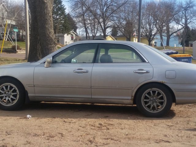 2002 Hyundai XG350 L, Titanium (Silver), Front Wheel