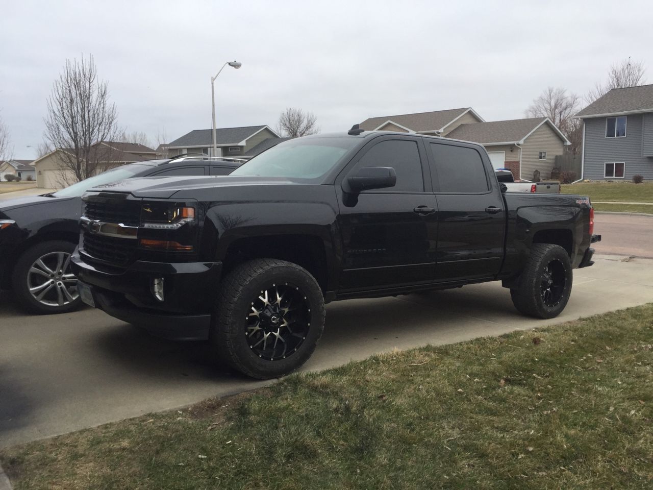 2016 Chevrolet Silverado 1500 LT | Sioux Falls, SD, Black (Black), 4x4