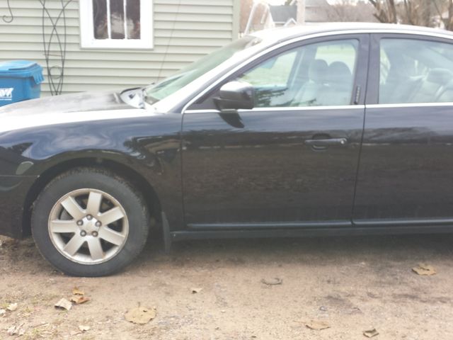 2007 Ford Five Hundred SEL, Black Clearcoat (Black), All Wheel