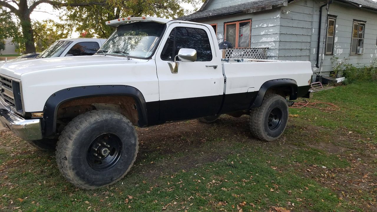 1987 Chevrolet C/K 20 Series White/blue | Sioux Falls, SD, White