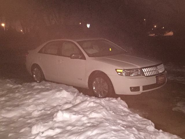 2008 Lincoln MKZ Base, Dune Pearl Clearcoat Metallic (Brown & Beige), Front Wheel