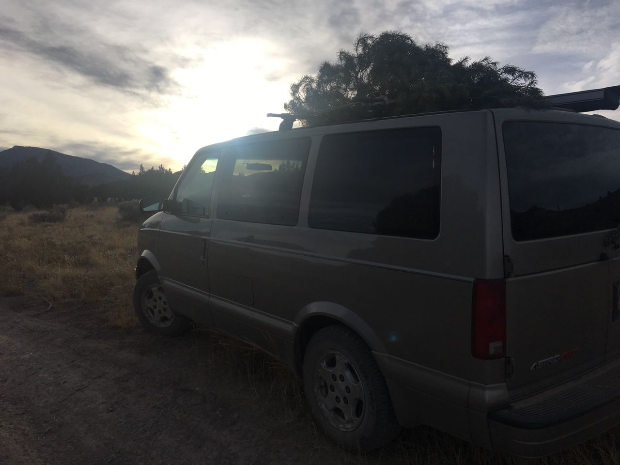 2004 Chevrolet Astro LS | Salt Lake City, UT, Medium Charcoal Gray/Light Pewter Metallic (Gray), All Wheel