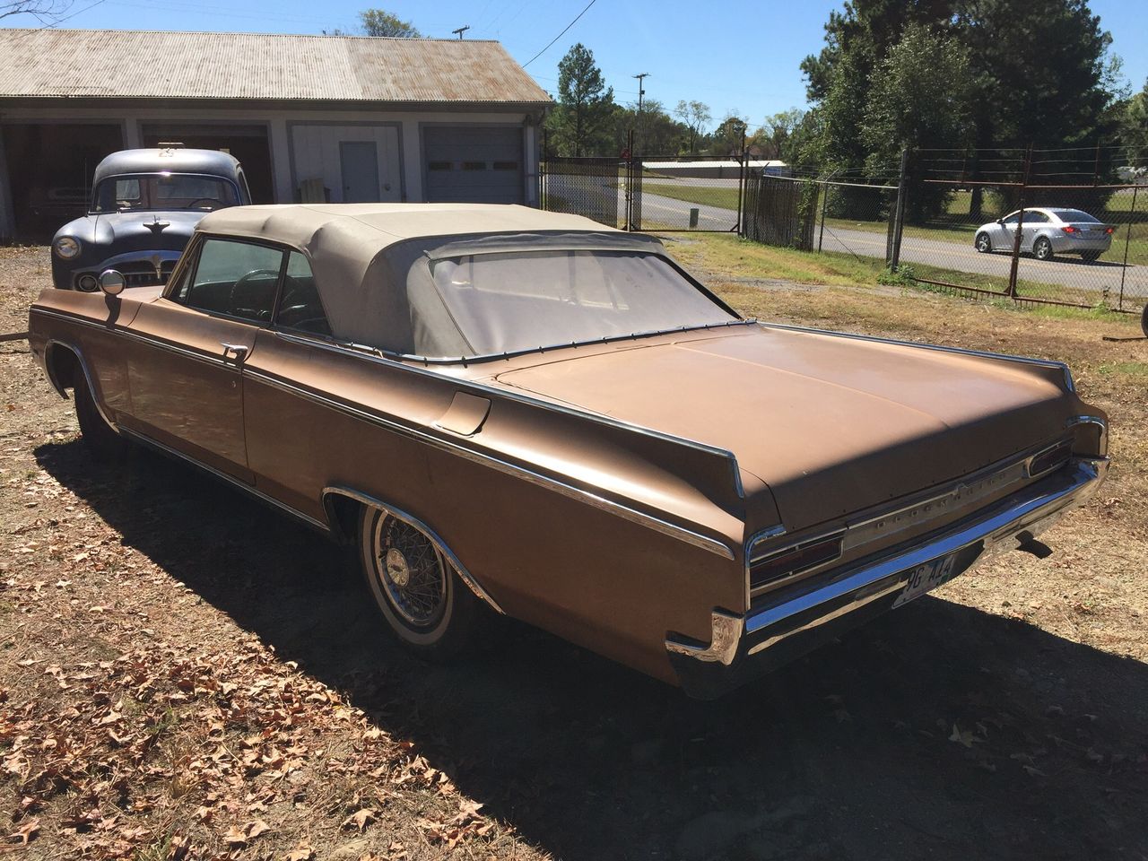 1964 Oldsmobile Eighty-Eight | Hot Springs National Park, AR, Gold