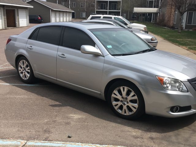 2008 Toyota Avalon, Classic Silver Metallic (Silver), Front Wheel