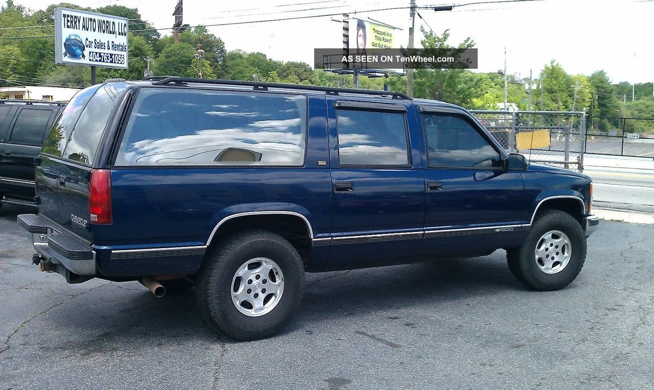 1994 Chevrolet Suburban K1500 | Sioux City, IA, Atlantic Blue Metallic (Blue), 4 Wheel