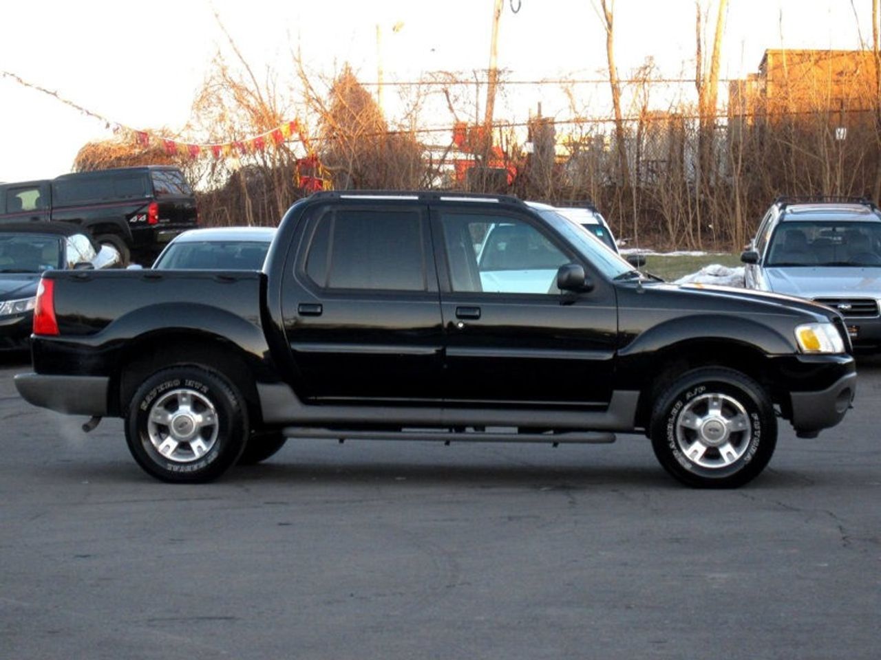 2003 Ford Explorer Sport Trac XLT | Harrisburg, SD, Black Clearcoat (Black), 4 Wheel