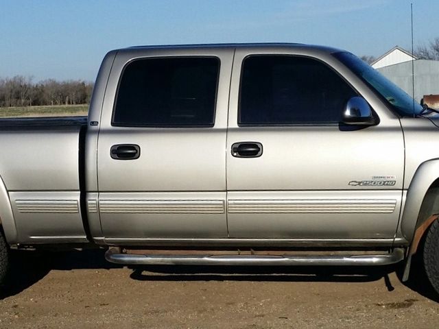 2002 Chevrolet C/K 2500 Series, Beige