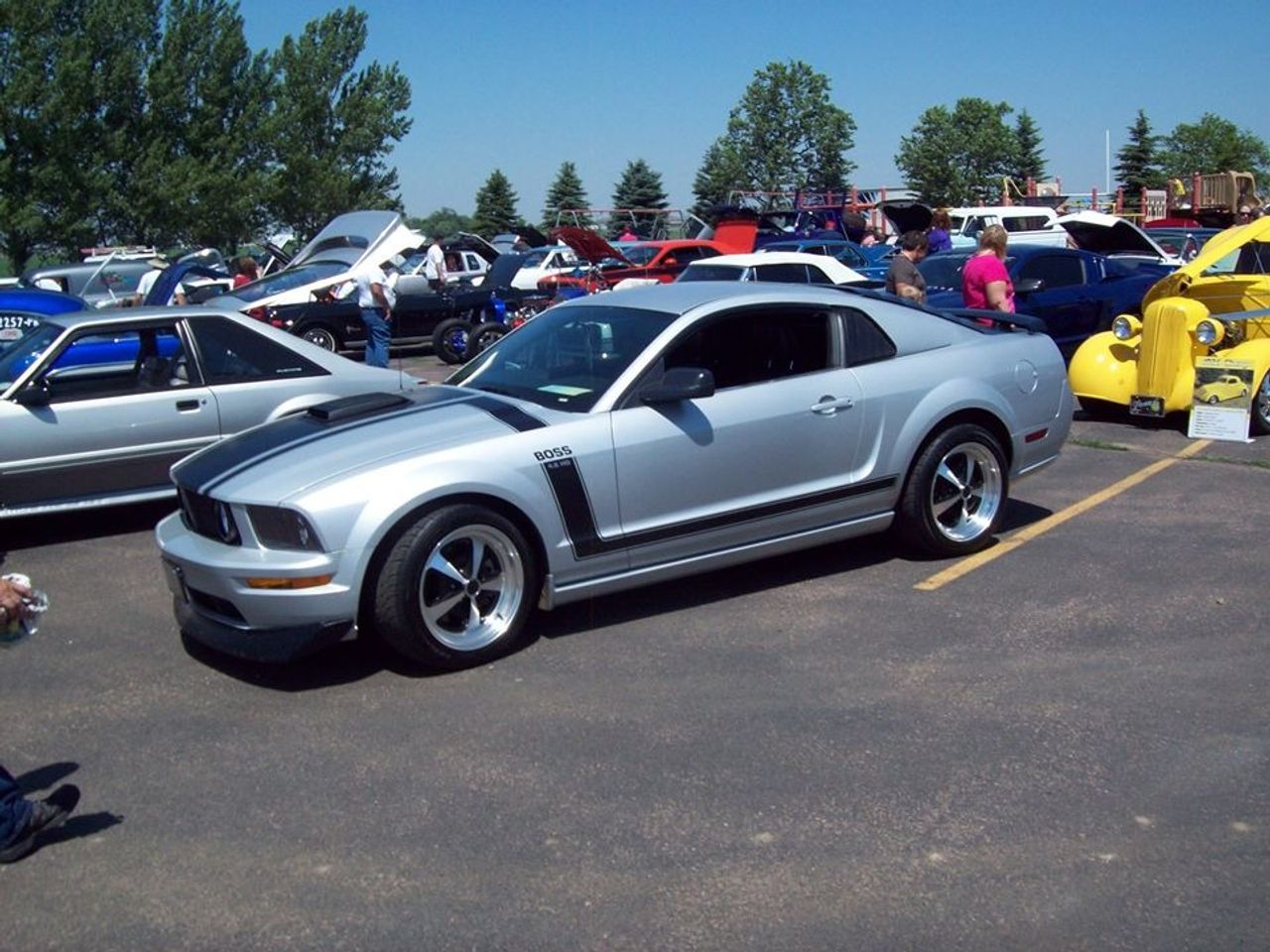 2005 Ford Mustang GT Premium | Madison, SD, Satin Silver Clearcoat Metallic (Silver), Rear Wheel