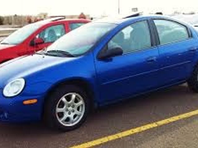 2005 Dodge Neon, Midnight Blue Pearlcoat (Blue), Front Wheel