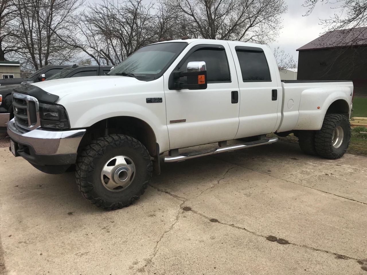 2003 Ford F-350 Super Duty | Lennox, SD, Oxford White Metallic (White)