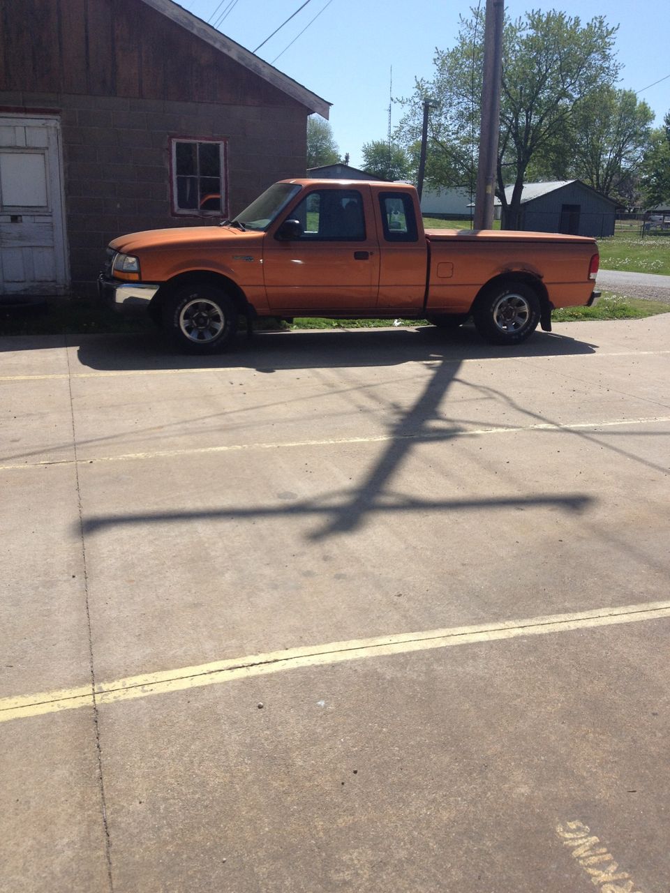 2000 Ford Ranger | Versailles, IL, Harvest Gold Clearcoat Metallic (Gold & Cream)