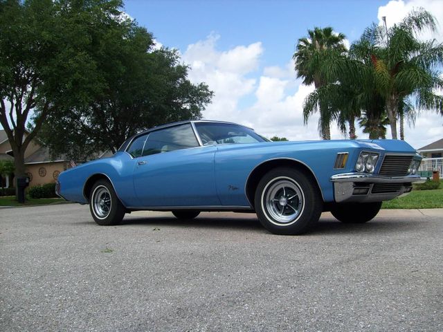 1971 Buick Riviera bucket, Light Blue