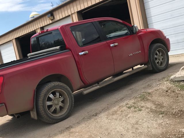 2008 Nissan Titan, Red Alert (Red & Orange)