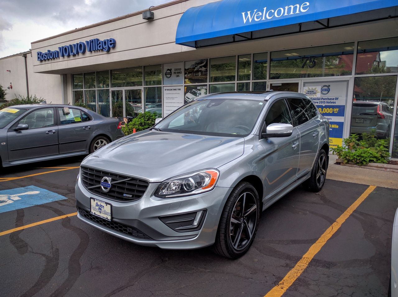 2015 Volvo XC60 T6 R-Design | Cambridge, MA, Electric Silver Metallic (Silver), All Wheel