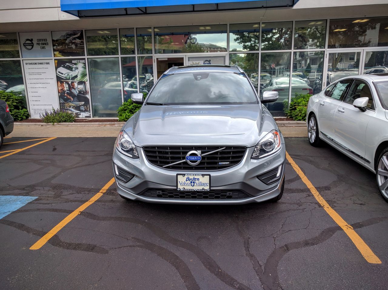 2015 Volvo XC60 T6 R-Design | Cambridge, MA, Electric Silver Metallic (Silver), All Wheel