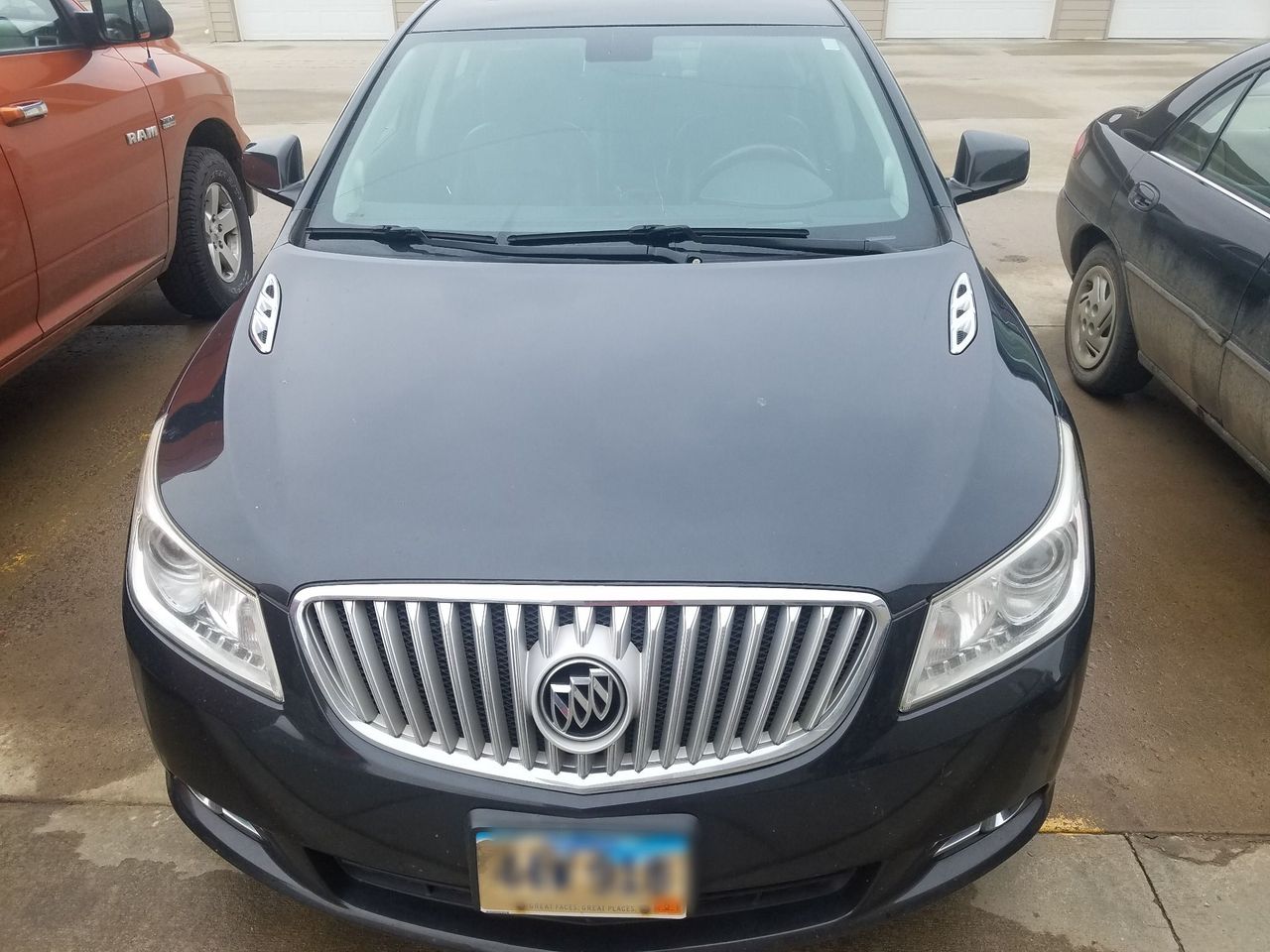 2010 Buick LaCrosse CXS | Tea, SD, Carbon Black Metallic (Black), Front Wheel