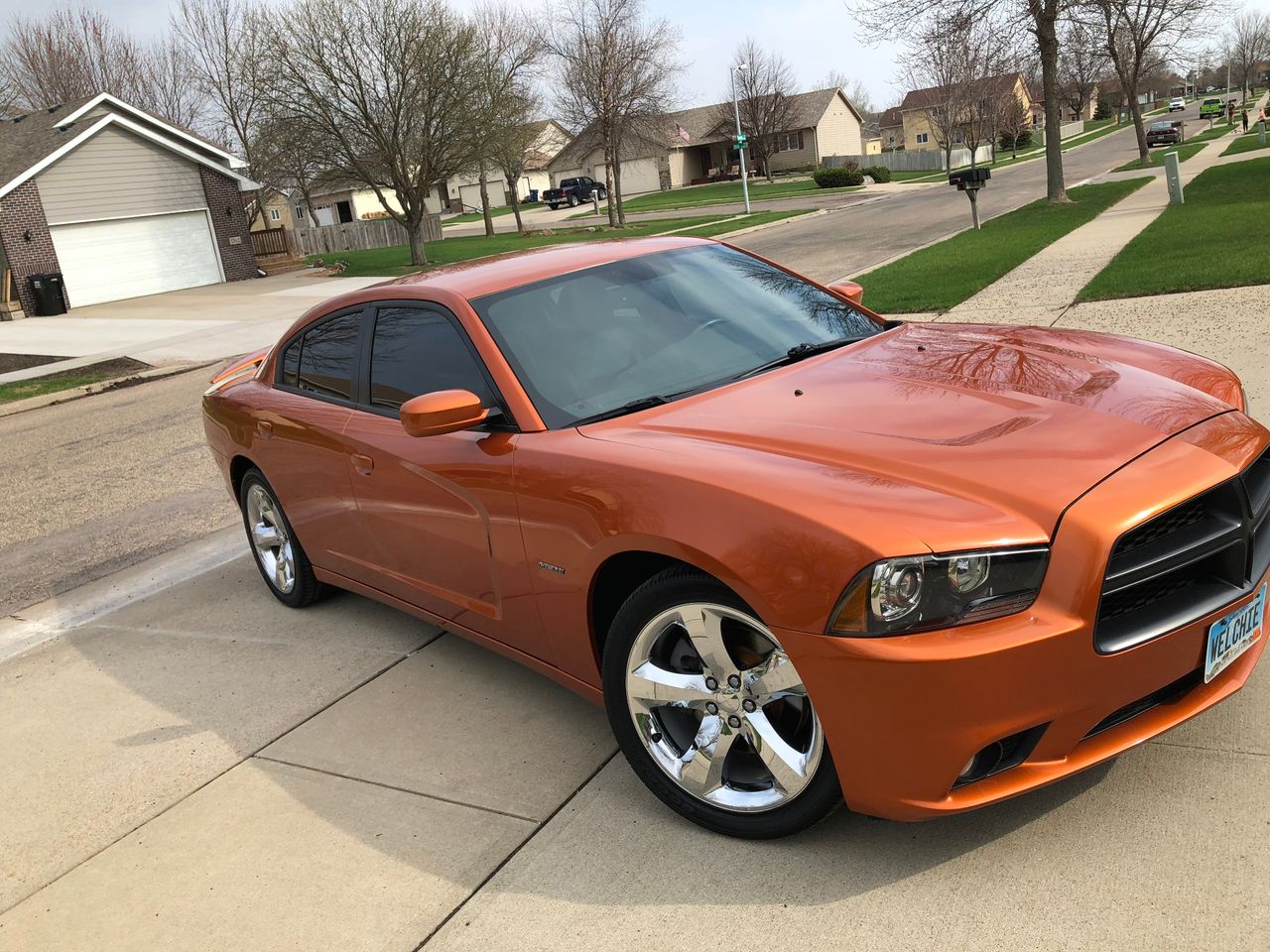 2011 Dodge Charger R/T | Sioux Falls, SD, Toxic Orange Pearl Coat (Red & Orange), Rear Wheel