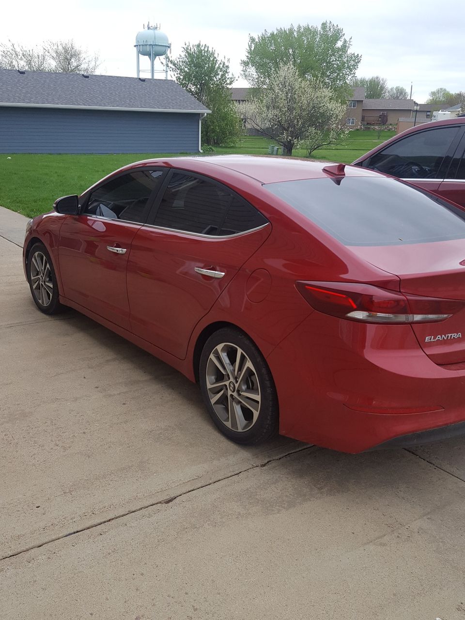 2017 Hyundai Elantra Limited | Tea, SD, Scarlet Red (Red & Orange), Front Wheel