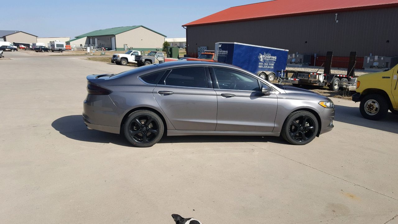 2013 Ford Fusion SE | Sioux Falls, SD, Sterling Gray Metallic (Gray), Front Wheel
