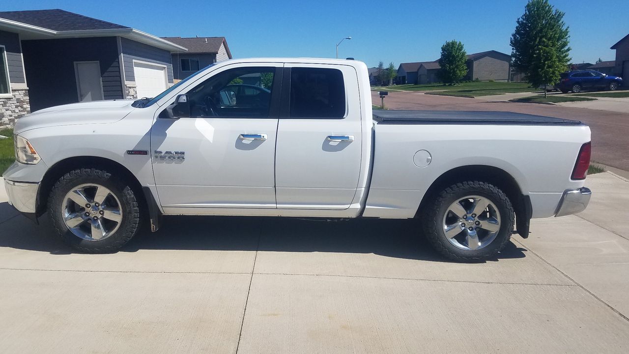 2015 Ram Ram Pickup 1500 Big Horn | Sioux Falls, SD, Bright White Clear Coat (White), 4x4