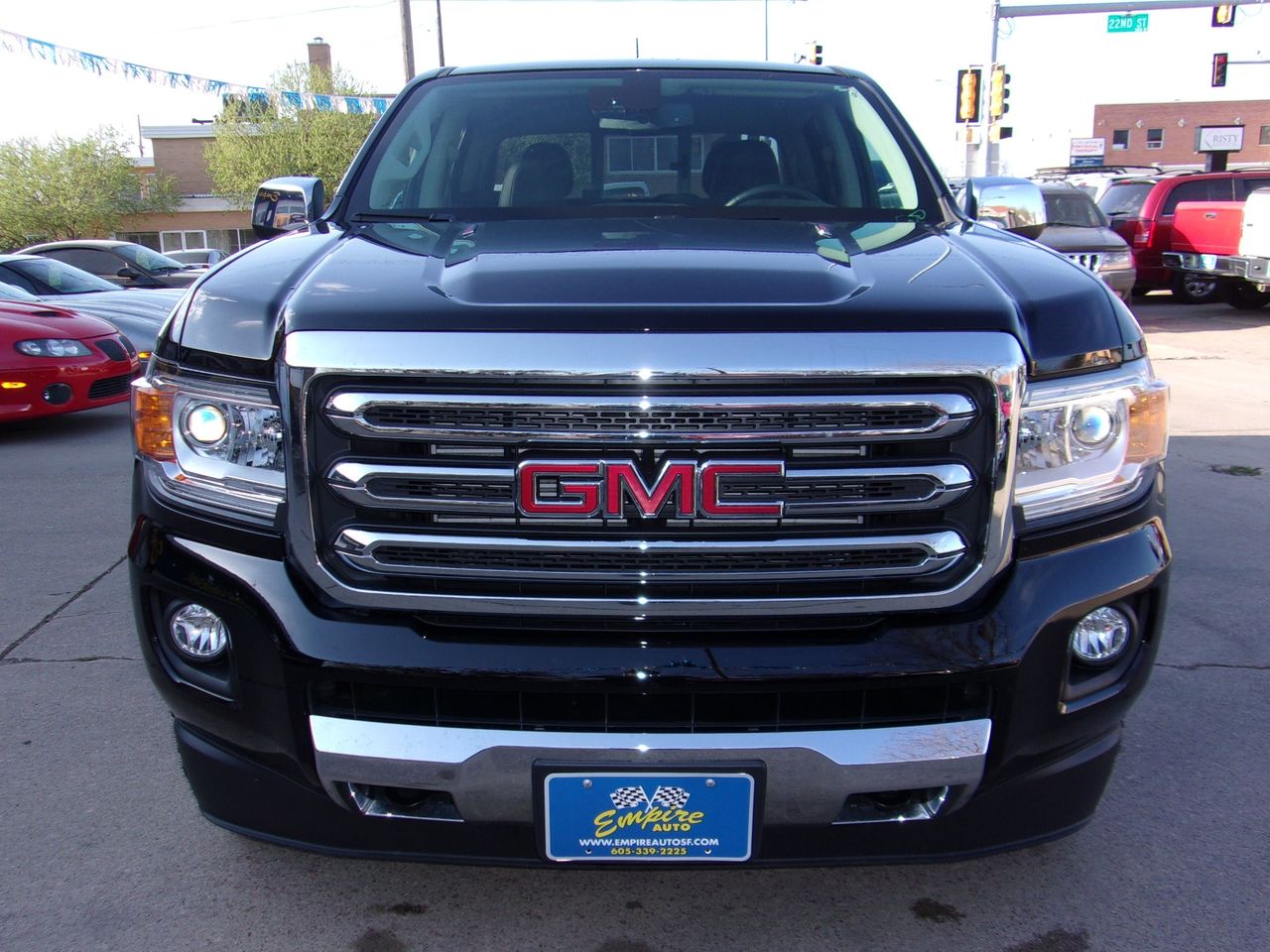 2017 GMC Canyon SLT | Sioux Falls, SD, Onyx Black (Black), 4x4