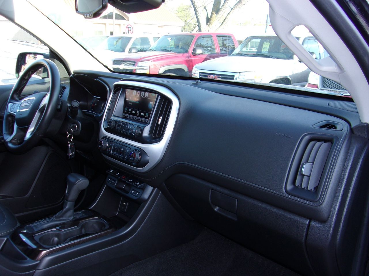 2017 GMC Canyon SLT | Sioux Falls, SD, Onyx Black (Black), 4x4