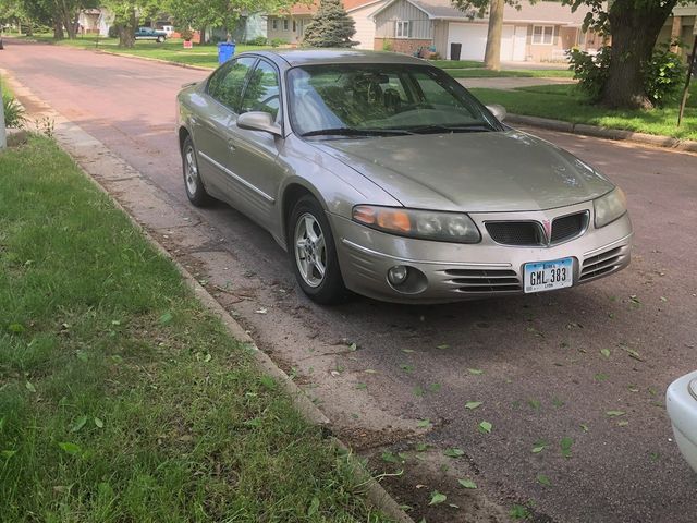 2001 Pontiac Bonneville, Light Bronzemist Metallic (Brown & Beige), Front Wheel