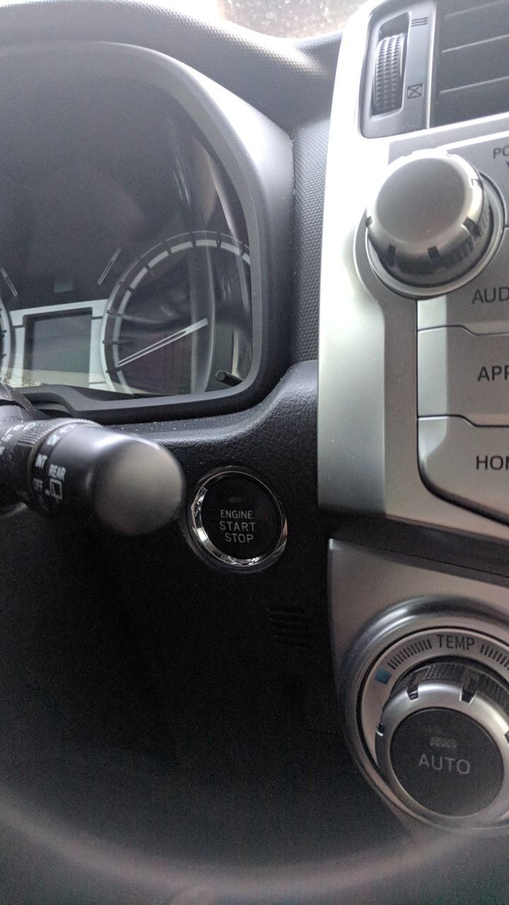 2014 Toyota 4Runner Limited | Tea, SD, Attitude Black Metallic (Black), All Wheel