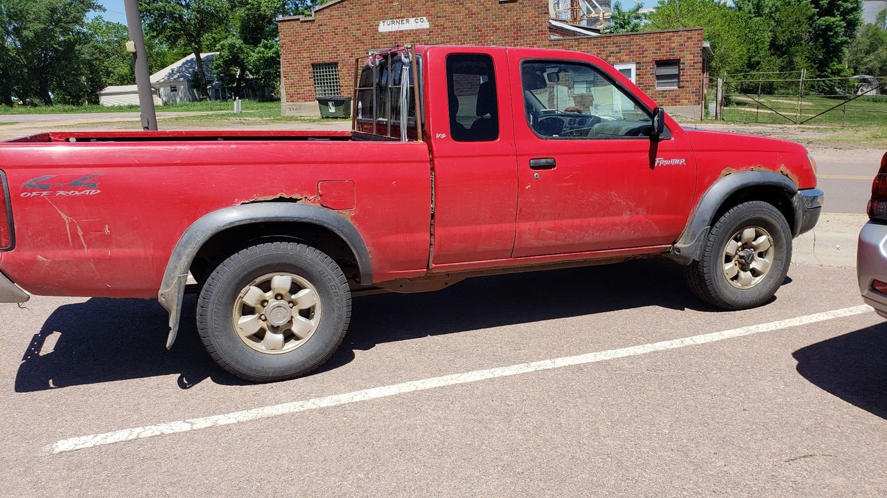 1996 Nissan Frontier | Sioux Falls, SD, Red & Orange