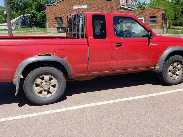 1996 Nissan Frontier, Red & Orange