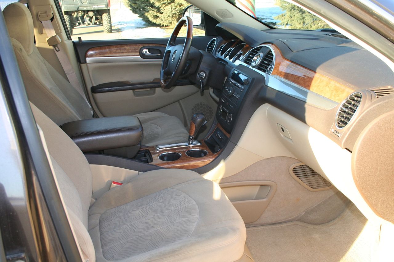 2011 Buick Enclave CX | Valley Springs, SD, Cocoa Metallic (Brown & Beige), Front Wheel