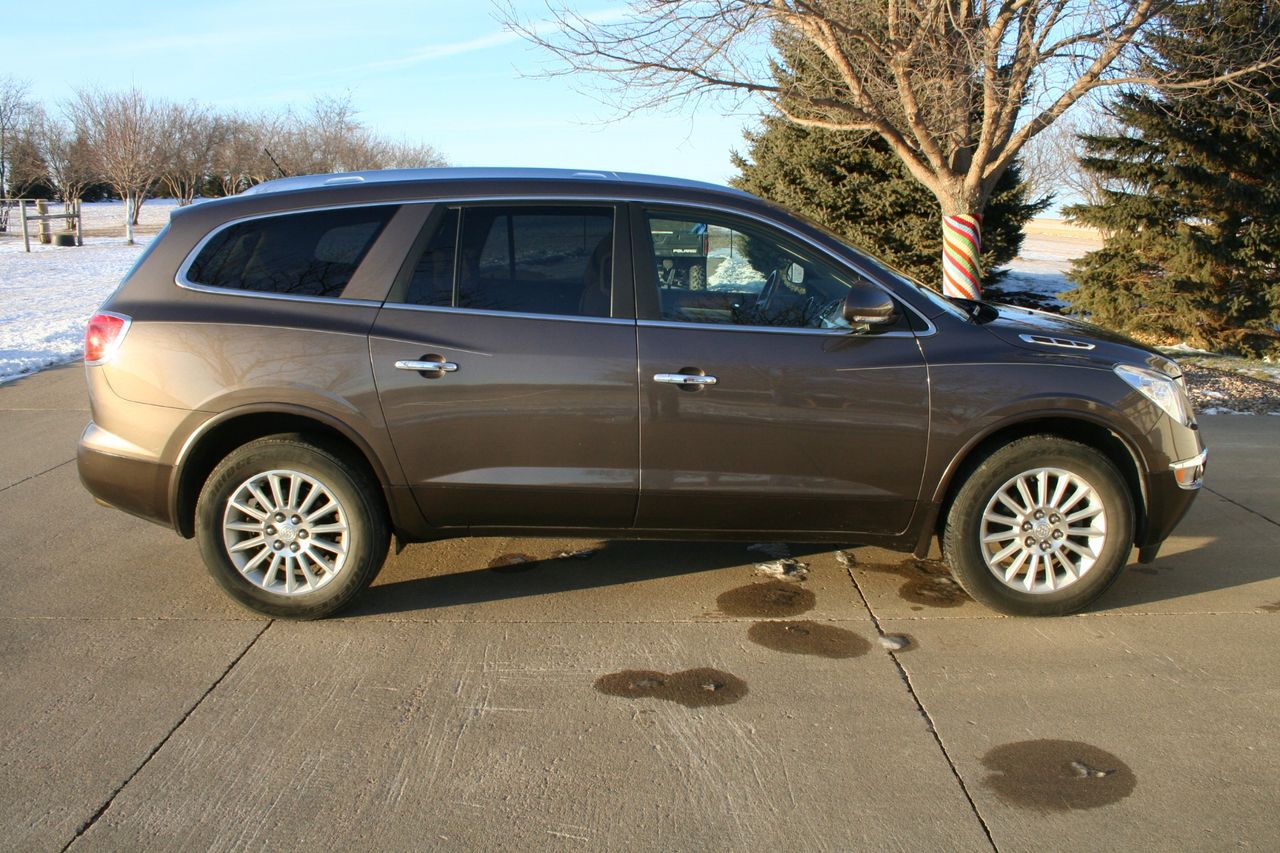 2011 Buick Enclave CX | Valley Springs, SD, Cocoa Metallic (Brown & Beige), Front Wheel