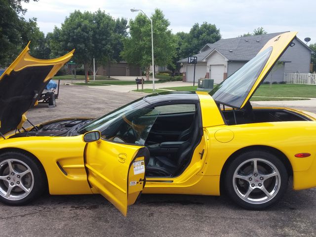 2004 Chevrolet Corvette Base, Millennium Yellow (Yellow), Rear Wheel