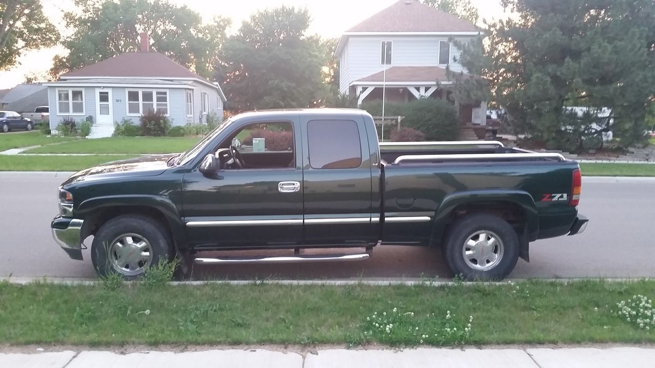 2002 GMC Sierra 1500 SLE | Brookings, SD, Polo Green Metallic (Green), 4 Wheel