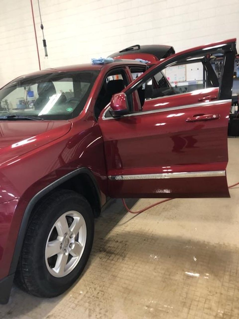 2012 Jeep Grand Cherokee Laredo | Sioux Falls, SD, Deep Cherry Red Crystal Pearl Coat (Red & Orange), 4x4