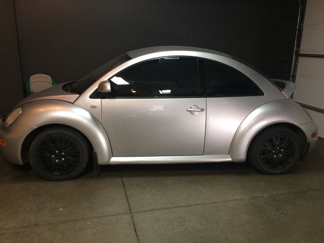 2000 Volkswagen New Beetle GLS, Silver (Silver), Front Wheel