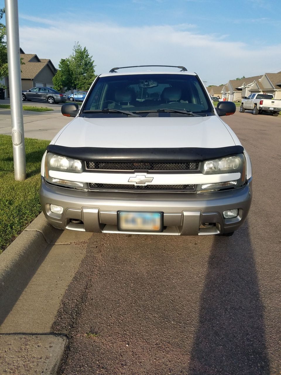 2003 Chevrolet TrailBlazer LTZ | Sioux Falls, SD, Summit White/Dark Gray Metallic (White), 4 Wheel