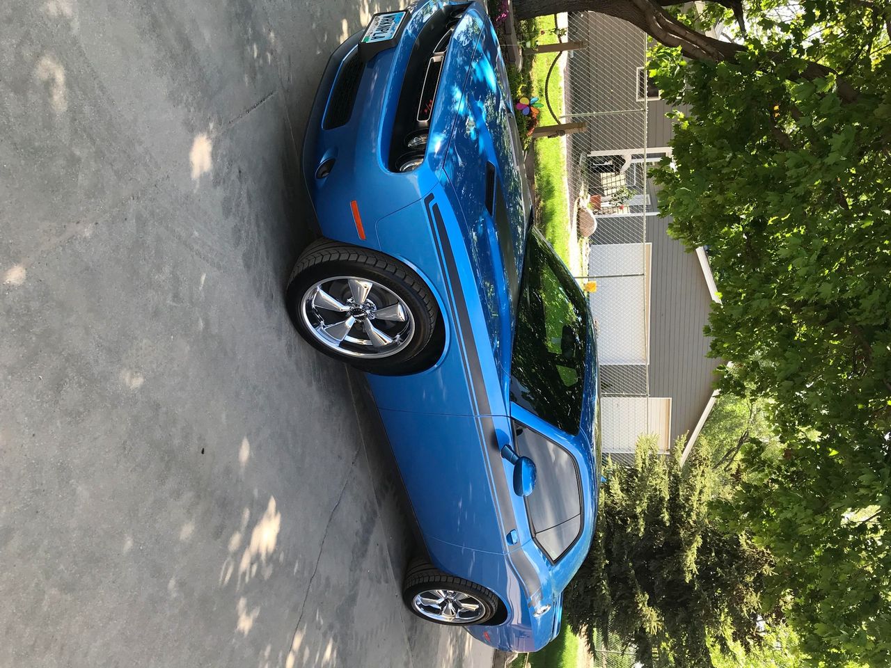 2015 Dodge Challenger R/T | Sioux Falls, SD, Jazz Blue Pearl Coat (Blue), Rear Wheel