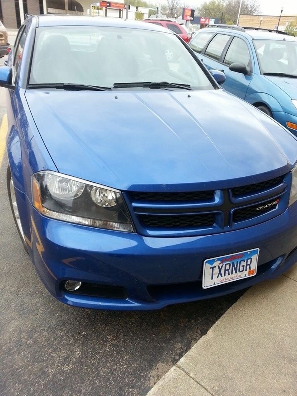 2013 Dodge Avenger SXT | Sioux Falls, SD, True Blue Pearl Coat (Blue), Front Wheel