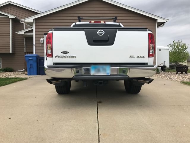 2012 Nissan Frontier SL, Avalanche (White)