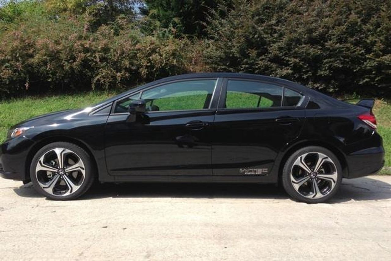 2012 Honda Civic Si | Sioux Falls, SD, Crystal Black Pearl (Black), Front Wheel