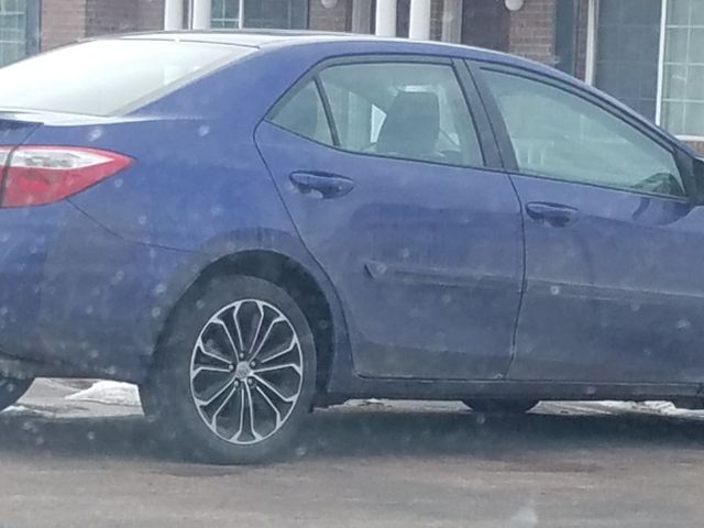 2015 Toyota Camry SE, Blue Crush Metallic (Blue), Front Wheel